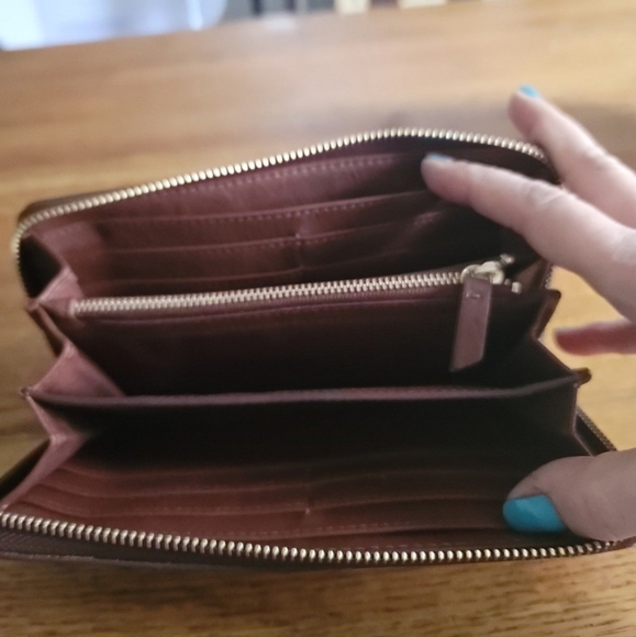 FOSSIL Wallet - Picture 3 of 4